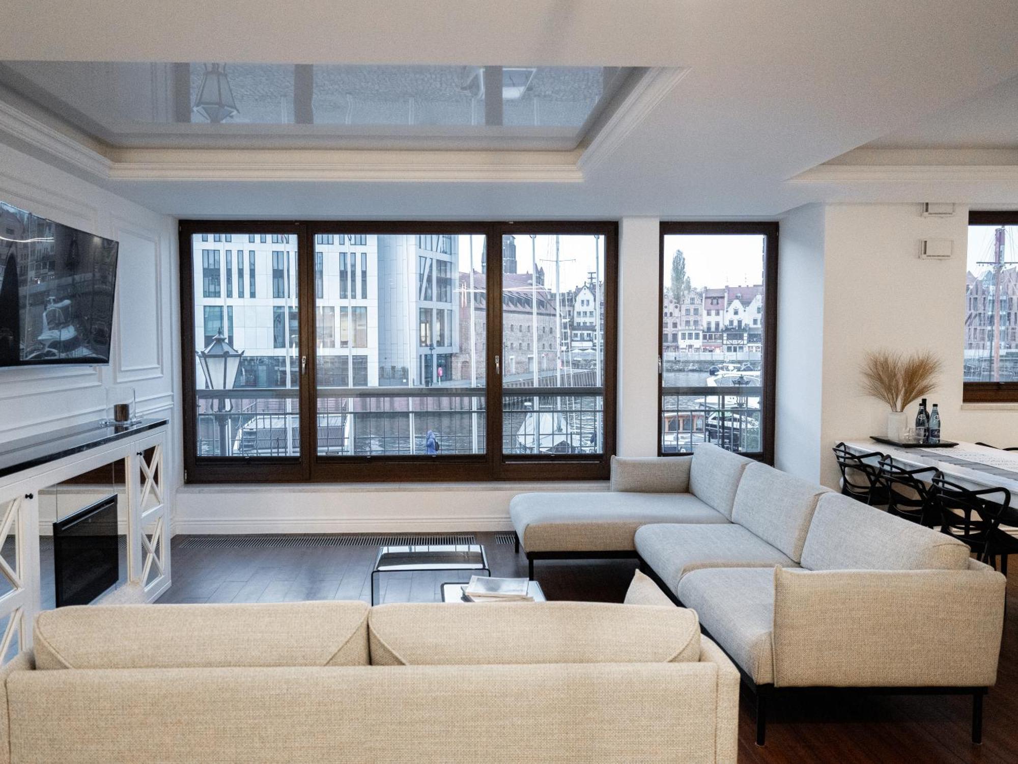 Suite Szafarnia Prime Location Gdańsk Eksteriør billede